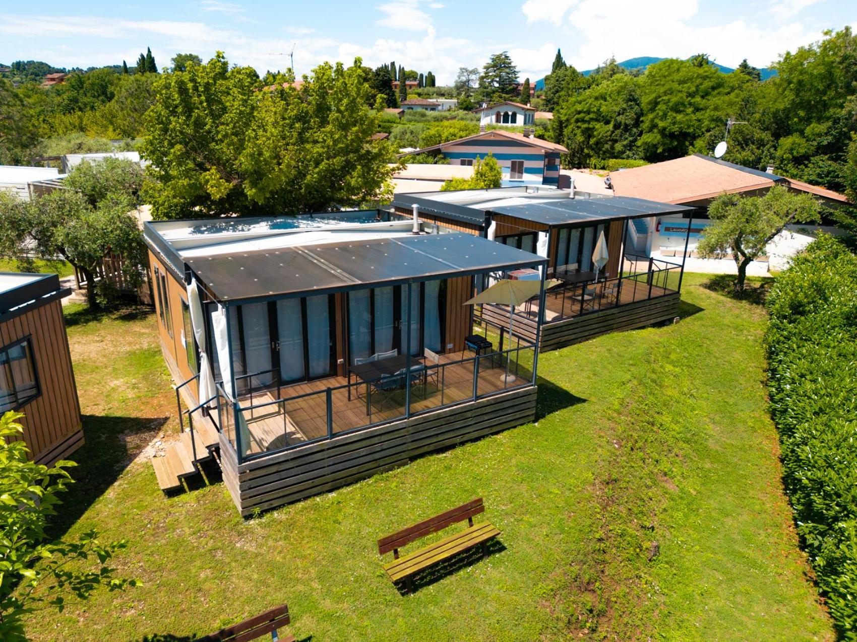 Vacanze Glamping Boutique San Felice del Benaco Værelse billede