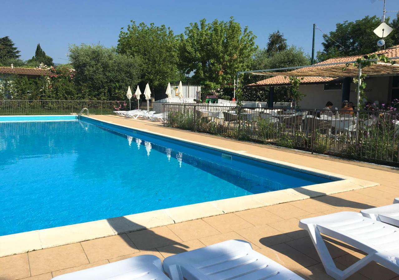 Vacanze Glamping Boutique San Felice del Benaco Eksteriør billede
