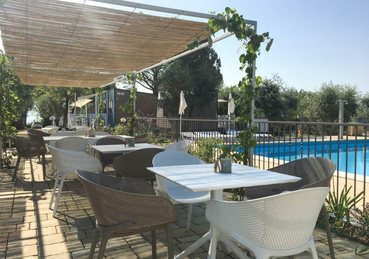 Vacanze Glamping Boutique San Felice del Benaco Eksteriør billede