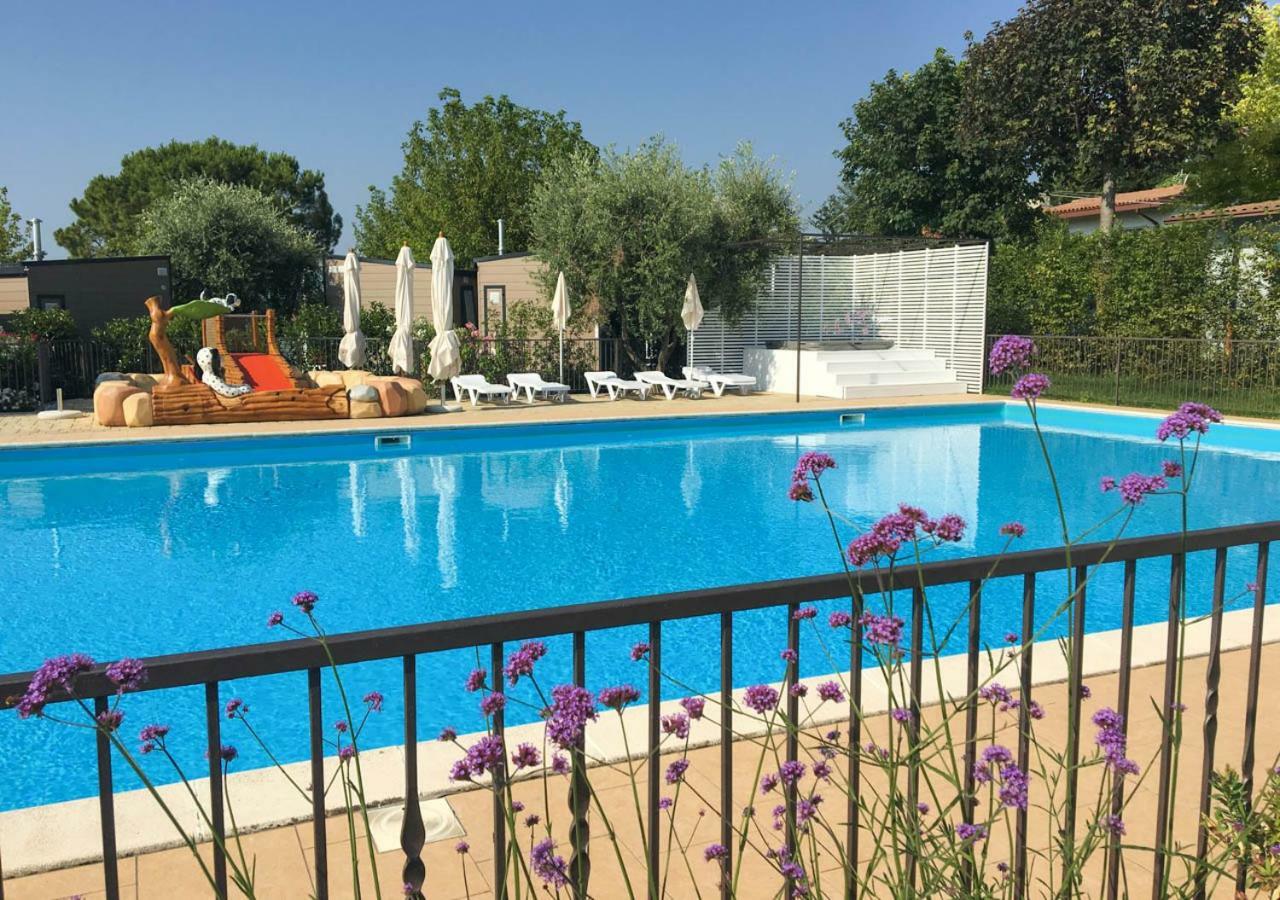 Vacanze Glamping Boutique San Felice del Benaco Eksteriør billede